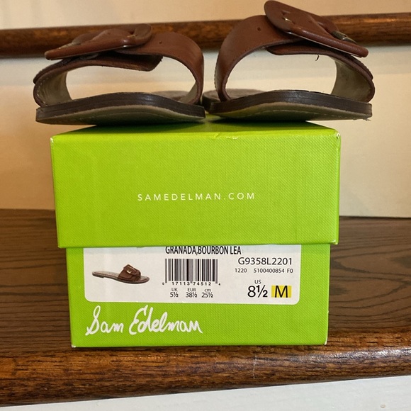 Sam Edelman Slides - Picture 5 of 6